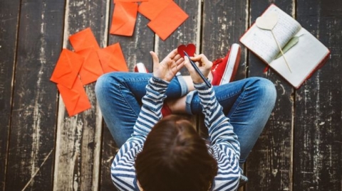 هل تريد تحسين لغتك الإنجليزية؟ إليك نصائح لتطوير مهارات الكتابة