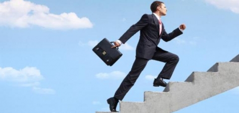 التدرج في تحقيق الأهداف.