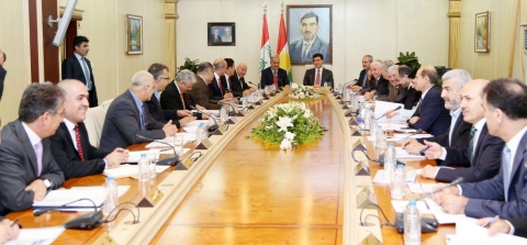 حكومة كوردستان تجتمع وحزمة ملفات على طاولة البحث