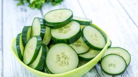 اهمية تناول الخيار في رمضان