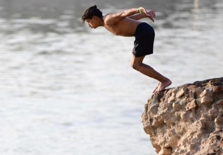 مصرع شقيقين أحدهما طفل غرقاً في كلار