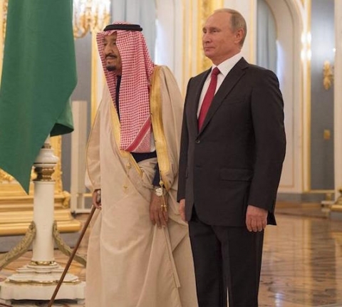 الملك سلمان يشدد على محاربة الإرهاب ويدعو إلى وقف تدخلات إيران 