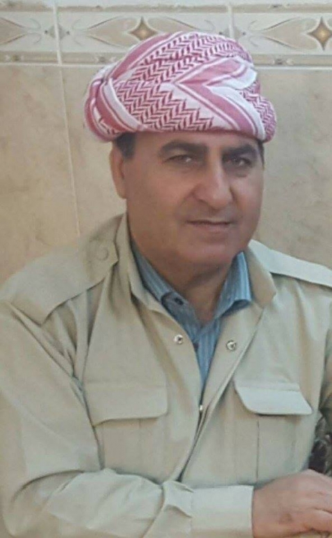 مام جلال الشخصیة الكاريزمية والبيشمركة مام جلال كان سياسيا محكنا والشخصية المعروفة اقليميا وعالميا