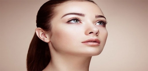 خدع طبيعية تمنحكي عيون مشرقة وجذابة 