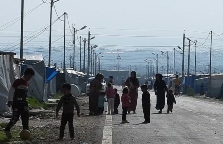 نازحو عربت السليمانية بعد قرار بغداد.. رصاص العشائر أمامنا والصحراء خلفنا