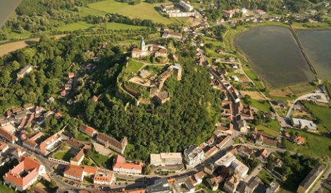 (كوسينك)  جنة اقليم (بوركين لاند) في النمسا