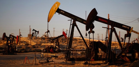 العسكرة وأسلحة الدمار الشامل، النفط والطاقة