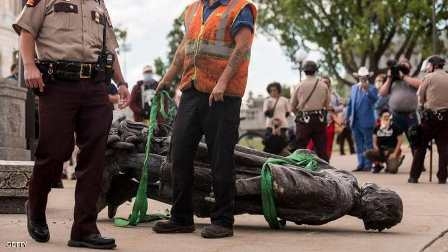 إزالة التماثيل.. هل تُنهي تاريخ العنصرية وحقب الاستعمار؟