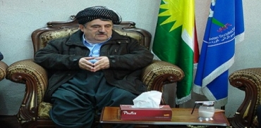 محمد حاج محمود سكرتير الحزب الأشتراكي الديمقراطي الكوردستاني لـ ( كولان): مسعود بارزاني هو رئيس وأحد بيشمركة كوردستان، وهو حريص على الأهداف التي ناضل من اجلها