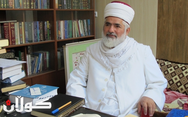 امام وخطيب جامع مولانا خالد نقشبندي في اربيل الشيخ محسن المفتي لــ كولان:علينا نبذ الحقد و الكراهية وعدم محاولة فرض الأرادة الخاصة، وعلى المسؤولين انْ يدركوا ان الشعب يتبع قادته الأصلاء و الم