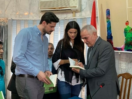 الشاعر الكوردي برهان برزنجي: الثقافة المكتسبة للشاعر يدر عليه  قابلية تجميل القصيدة