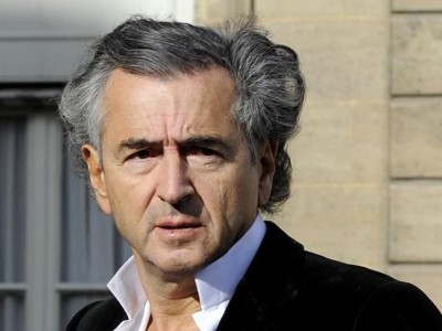 برنار هنري ليفي: الكورد اثبتوا شيئا يفتقده الآخرون ودولتهم سيعلنها (أب الانتصارات)