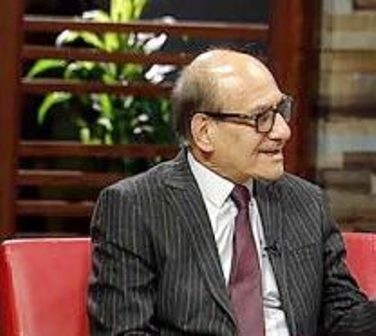 الاذاعي والشاعر محمد رضا مبارك: عملت في اذاعة بغداد مشرفا لغويا ثم رئيسا للقسم الثقافي في التلفزيون