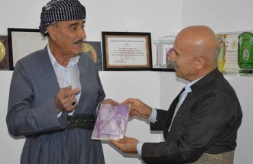 الفنان شكر خياط: تراجع فن المقامات سببه شيوع الفن الهابط وانشغال العاملين في الوسط الغنائي بالسريع