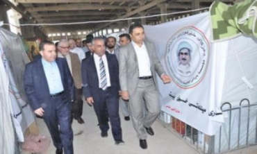 Hêmin Hewramî serdana Penaberên Rojavayê li Behrkê kir