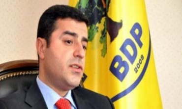 Demîrtaş: Gul Ji Rewşa Kêşeya Kurd Li Tirkiyeyê Neraziye