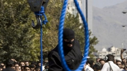 Îran – Kurdekî Xurasanê hat bidarvekirin