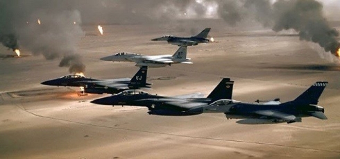 Balafir bi giranî li nîva Mûsilê didin û çekdar direvin