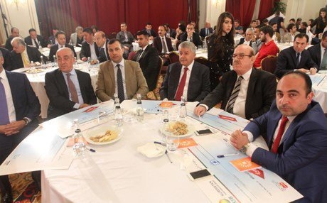 Renca Şehîdan- Di şevekê de zêdetirî 16 milyon dolar hat komkirin