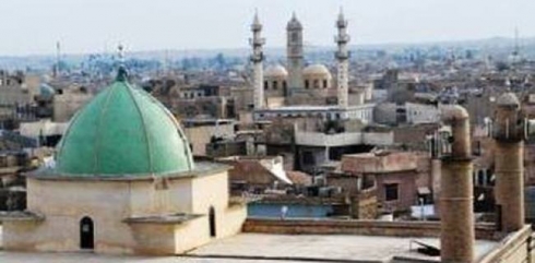 DAIŞ deriyê mizgeftên Mûsilê digre