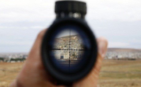 DAIŞ amdekariyên êrişeke mezin li dijî Kobanî dike