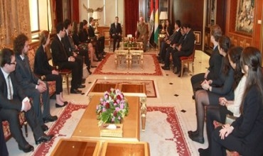 Serokê Herêma Kurdistanê pêşwaziya şandekî xwendekarên Peymangeha Dîplomasiya Viyanayê kir