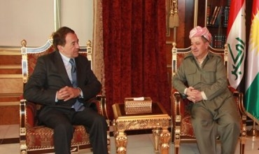 Serokê Herêma Kurdistanê pêşwaziya Serokê Sosyalîst Enternasyonal û şanda li gel kir