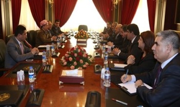 Serokê Herêma Kurdistanê li gel Serok û Nûnerên Kutleyên Kurdistanî yên li Encûmena Nûnerên Iraqa Federal civiya