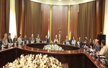 Civîna Serokê Herêma Kurdistanê li gel hejmarek ji serkirdeyên Partiyên Kurdistanî ya di derbarê rewş û pêşhatên Iraqê