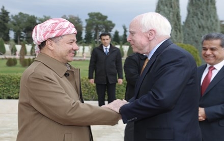 Serok Barzanî pêşwaziya Senator John McCain û şandekî li gel kir