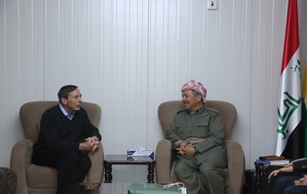 Serok Barzanî pêşwaziya berpirsê berê yê Dezgeha Navendî ya Hewalgiriya Amerîka kir