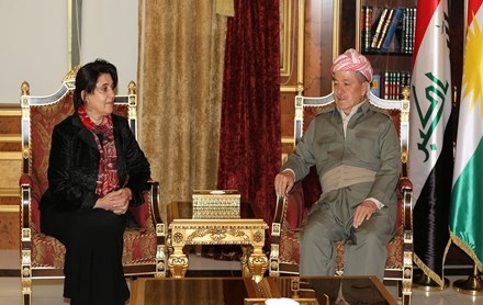 Serok Barzanî pêşwaziya Leyla Zana û şanda li gel kir