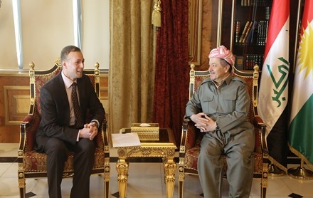 Serok Barzanî pêşwaziya Birêveberê Karubarê Konsolgeriya Şahnişînê Urdin kir