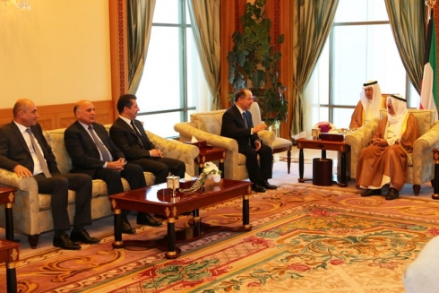 Serok Barzanî li gel Emîrê Kuweyt û hejmarek ji berpirsên wî welatî civiya