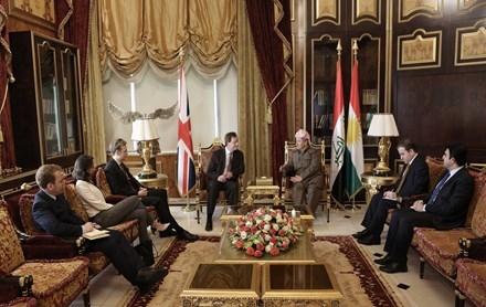 Serok Barzanî pêşwaziya Balyozê Brîtanya li Iraqê kir