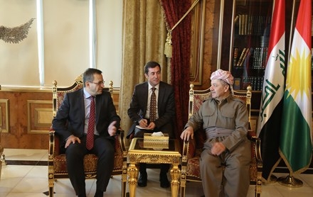 Serok Barzanî pêşwaziya şandekî hevbeşa Senator û Perlementerên Fransa û Parlemena Ewrupa kir