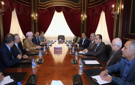 Serok Barzanî li gel Serok û Sekreterê Partiyên Mesîhiyên(Aşurî, Suryanî, Kildanî û Ermenî) Herêma Kurdistanê civiya