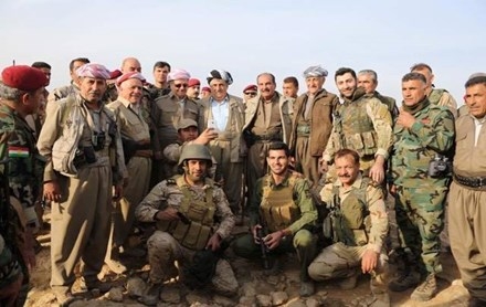 Serok Barzanî serdana sengerên hêzên Pêşmergeyên Kurdistanê yên li eniya Başîk kir