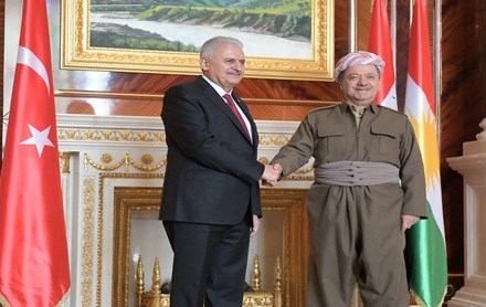 Serok Barzanî pêşwaziya Serok Wezîrê Tirkiyê kir