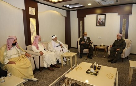 Serok Barzanî pêşwaziya Mîrê Êzîdiyan û Babê Şêx û Endamên Encûmena Ruhanî ya Êzîdiyan kir