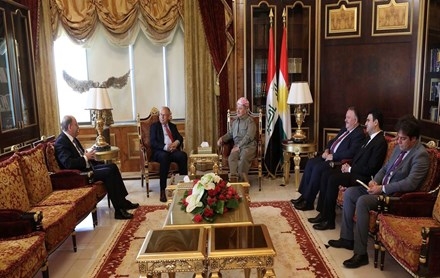 Serok Barzanî pêşwaziya Emîndarê Giştî yê Yekîtiya Zanîngehên Erebî kir