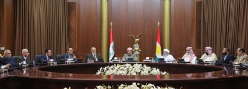 Serok Barzanî pêşwaziya Mîr Tehsîn Beg û Babê Şêx û Encûmena Ruhanî ya Êzdiyan kir