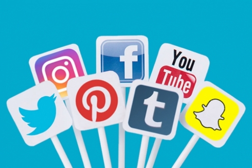 Platformên medyaya civakî ji bo fêrkirina kurdî bû qadeke alternatîf