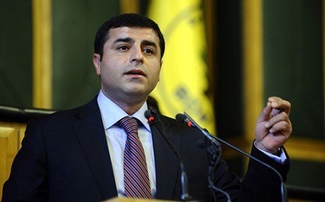  Demîrtaş ligel berpirsên PKKê dicive 