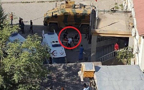 Şemzînan – 2 leşkerên Tirk hatin kuştin 3 jî birîndar bûn