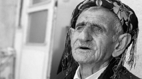 Hunermendekî rojhilatê Kurdistanê koça dawî kir