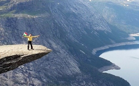 Kurdekî ala Kurdistanê bir cihê herî xeternak li cihanê