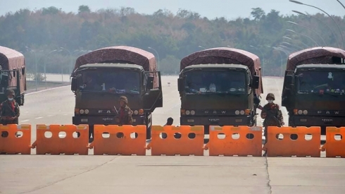 Li Myanmarê kudetaya serbazî pêk hat, rayedarên hikûmetê hatin desteserkirin