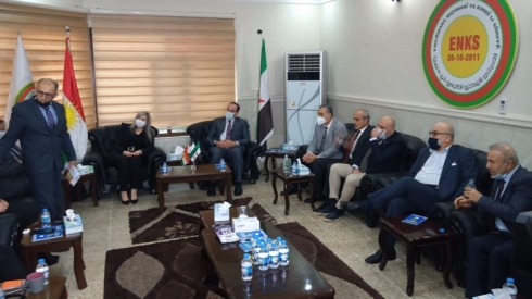 Serokê Hevpeymaniya Niştimanî ya Opozîsyona Sûriyê ligel ENKSê civiya