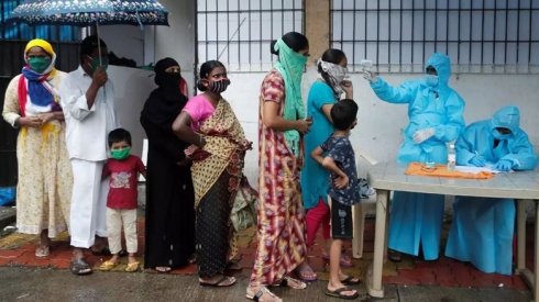 Pêleke metirsîdar a Koronayê bi ser Hindistanê de hatiye